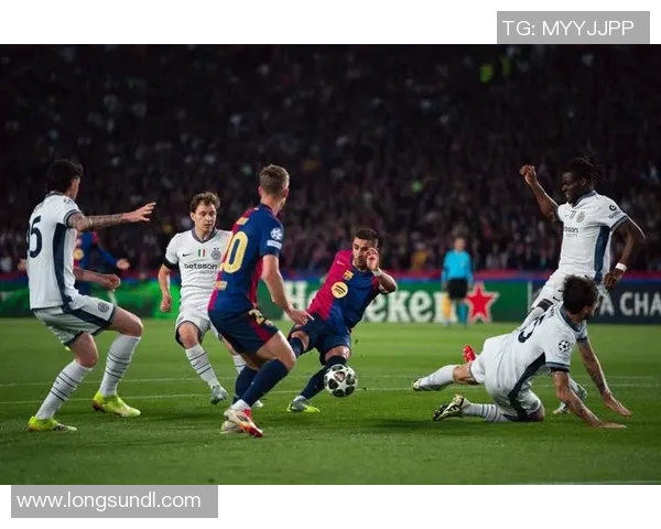 99年巴西队与巴萨传奇对决回顾足球历史上的经典时刻与精彩瞬间 99年巴西队与巴萨传奇对决回顾足球历史上的经典时刻与精彩瞬间