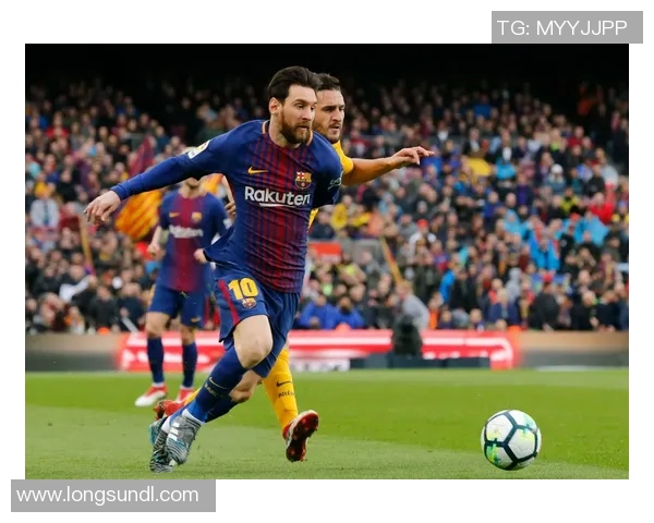 恒大与香港东方激烈对抗引发的足球赛场冲突分析与反思 恒大与香港东方激烈对抗引发的足球赛场冲突分析与反思